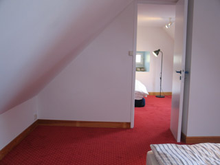Vorraum zum Schlafzimmer, Bett 1,40 x 2,00m